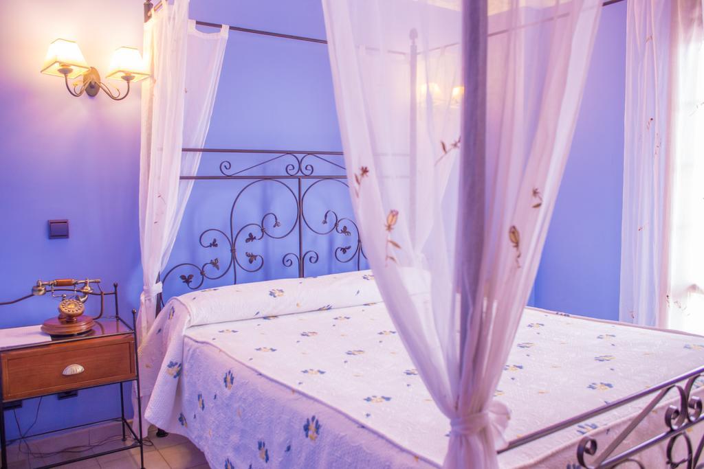 Hosteria Los Laureles Noja Bagian luar foto